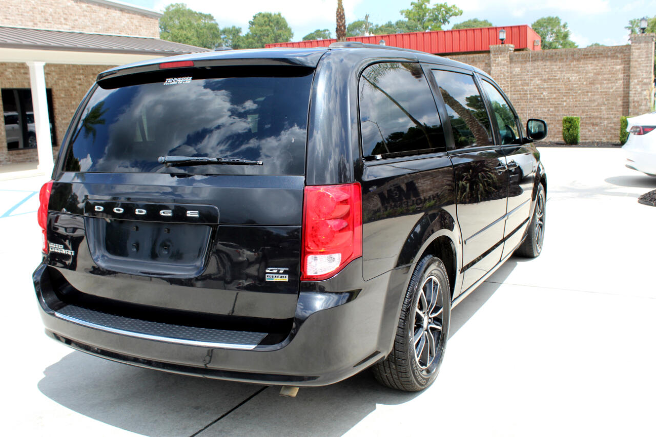 2017 Dodge Grand Caravan GT photo 13