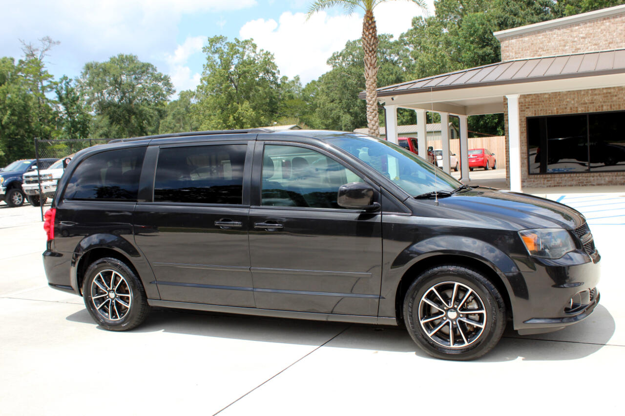 2017 Dodge Grand Caravan GT photo 20
