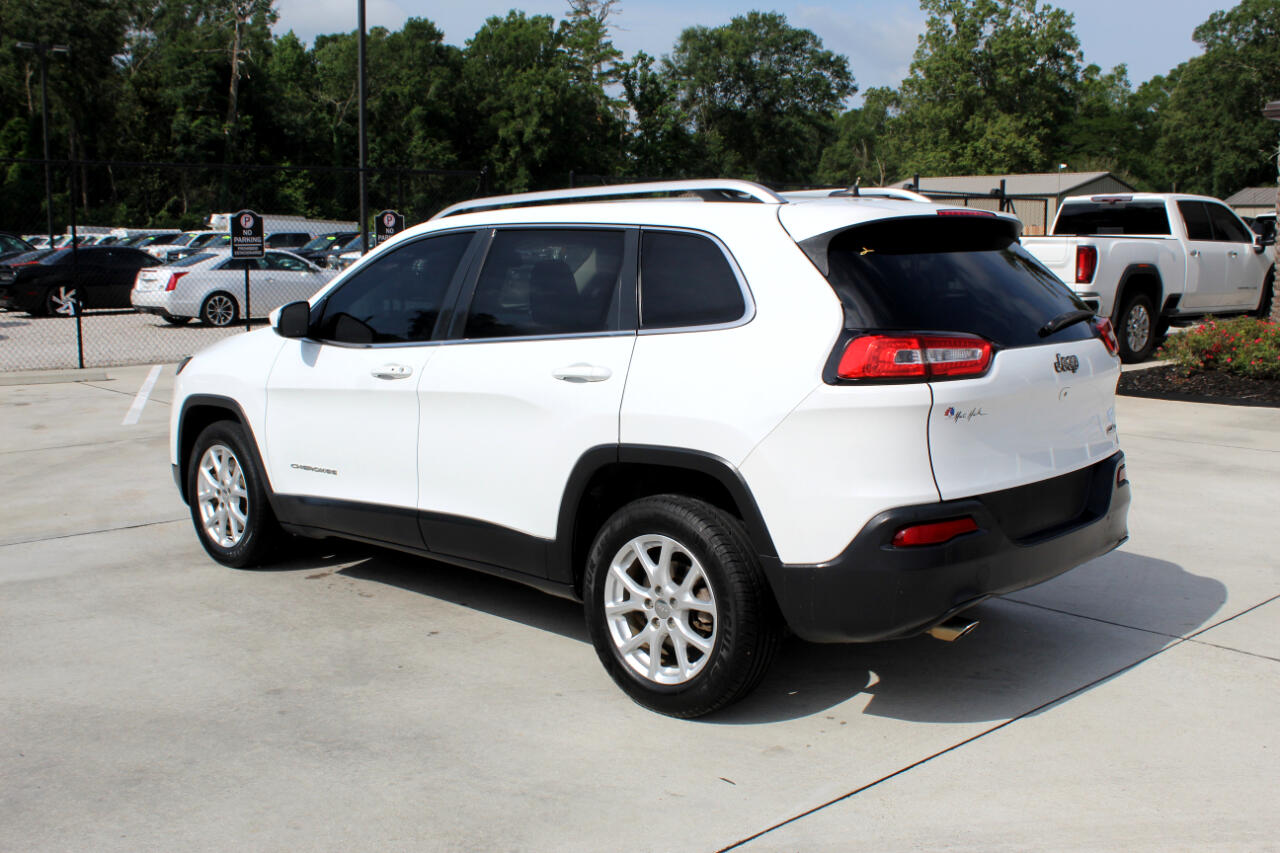 2015 Jeep Cherokee Latitude photo 3