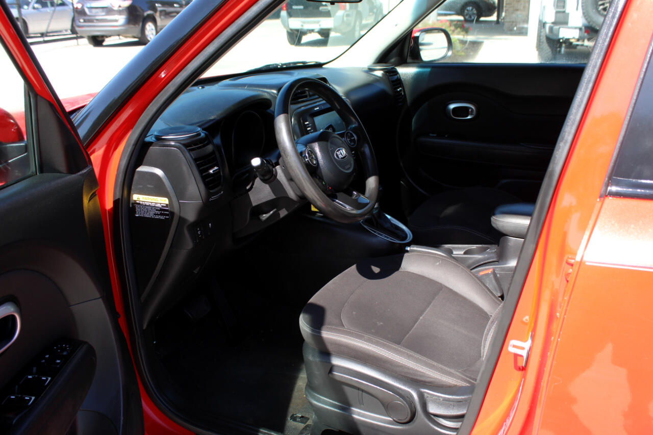 2019 Kia Soul Base photo 14