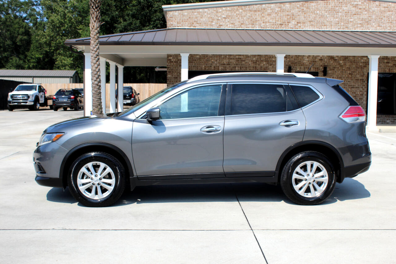 2016 Nissan Rogue SV photo 17