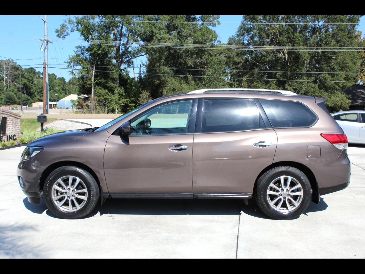 2015 Nissan Pathfinder SV