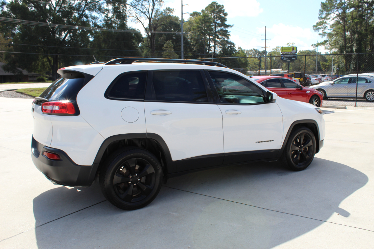 2015 Jeep Cherokee Latitude photo 5