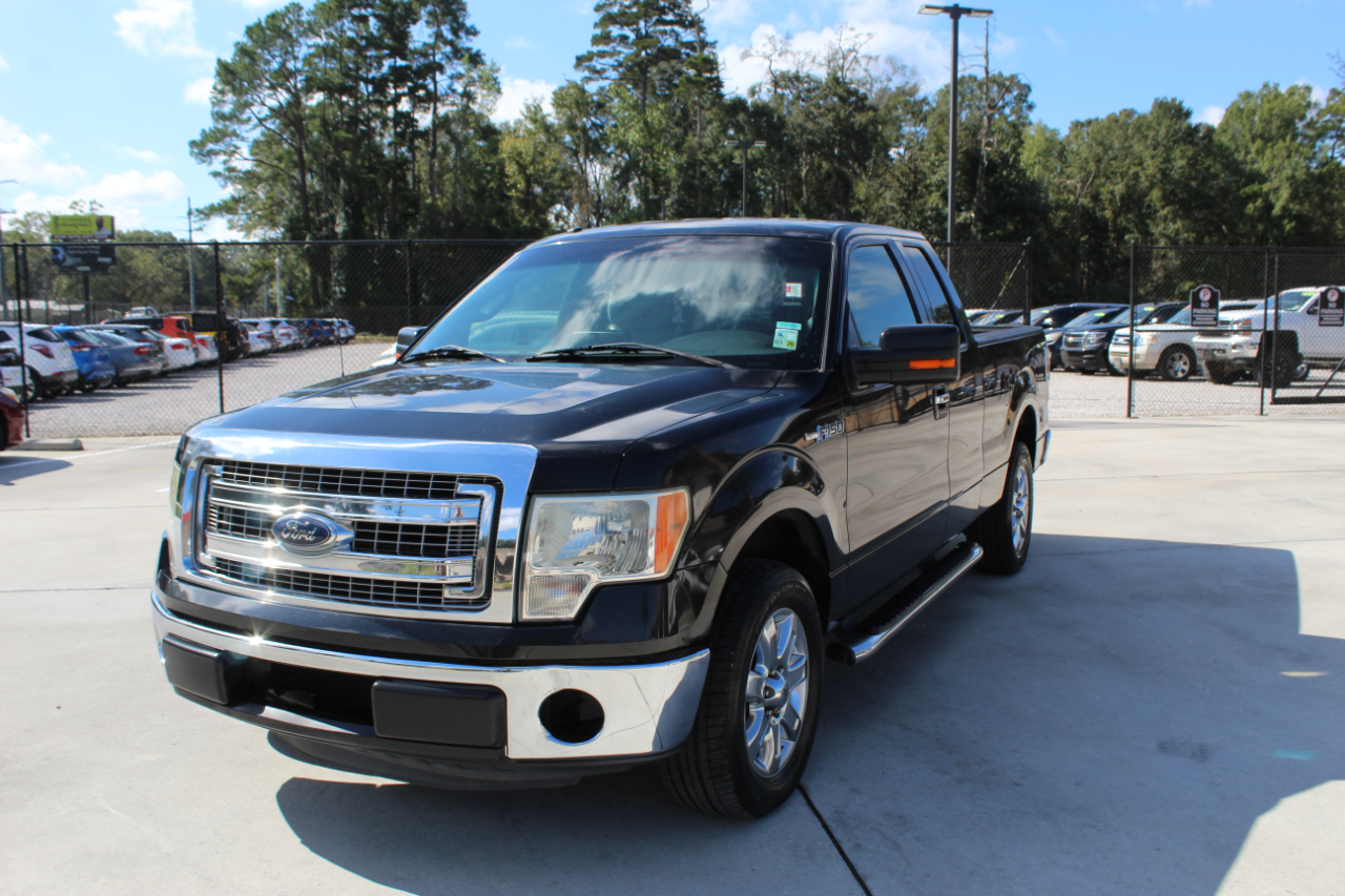 2013 Ford F-150 XLT photo 4