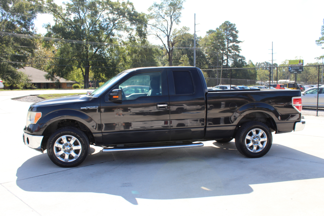 2013 Ford F-150 XLT photo 6