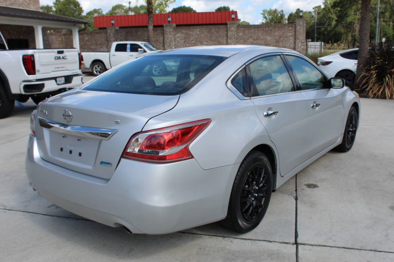 2013 Nissan Altima 2.5 SL photo 9
