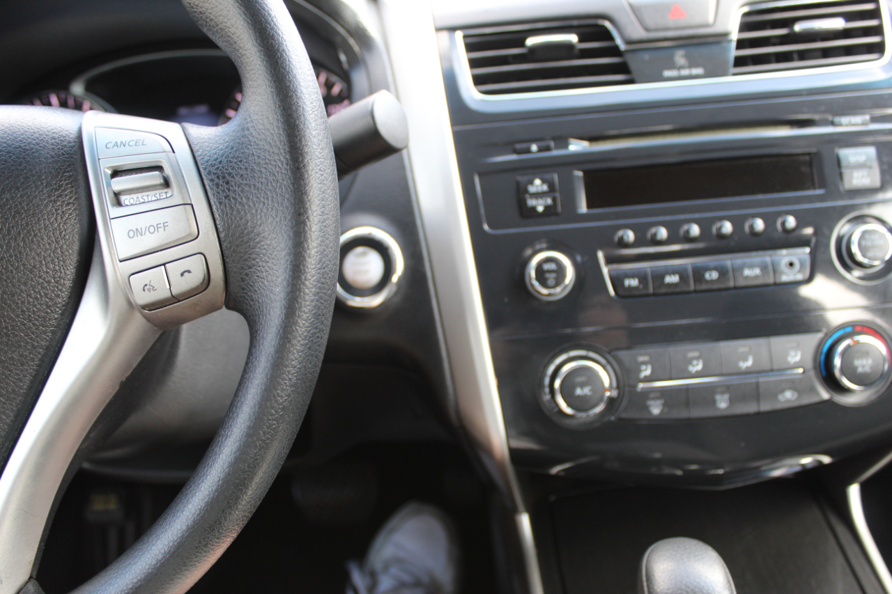 2013 Nissan Altima 2.5 SL photo 12