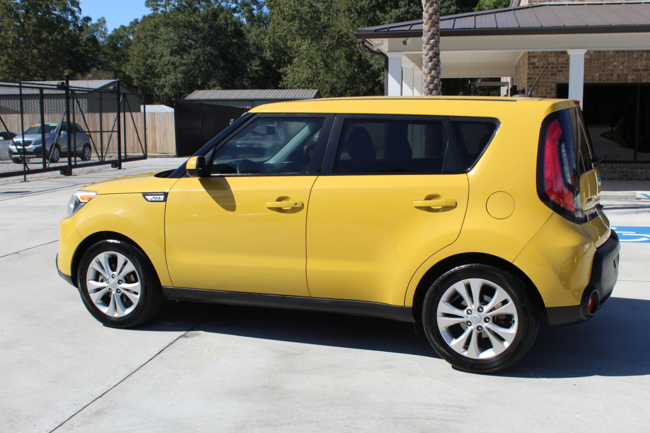 Kia Soul + 2015 Kia Soul + 2015