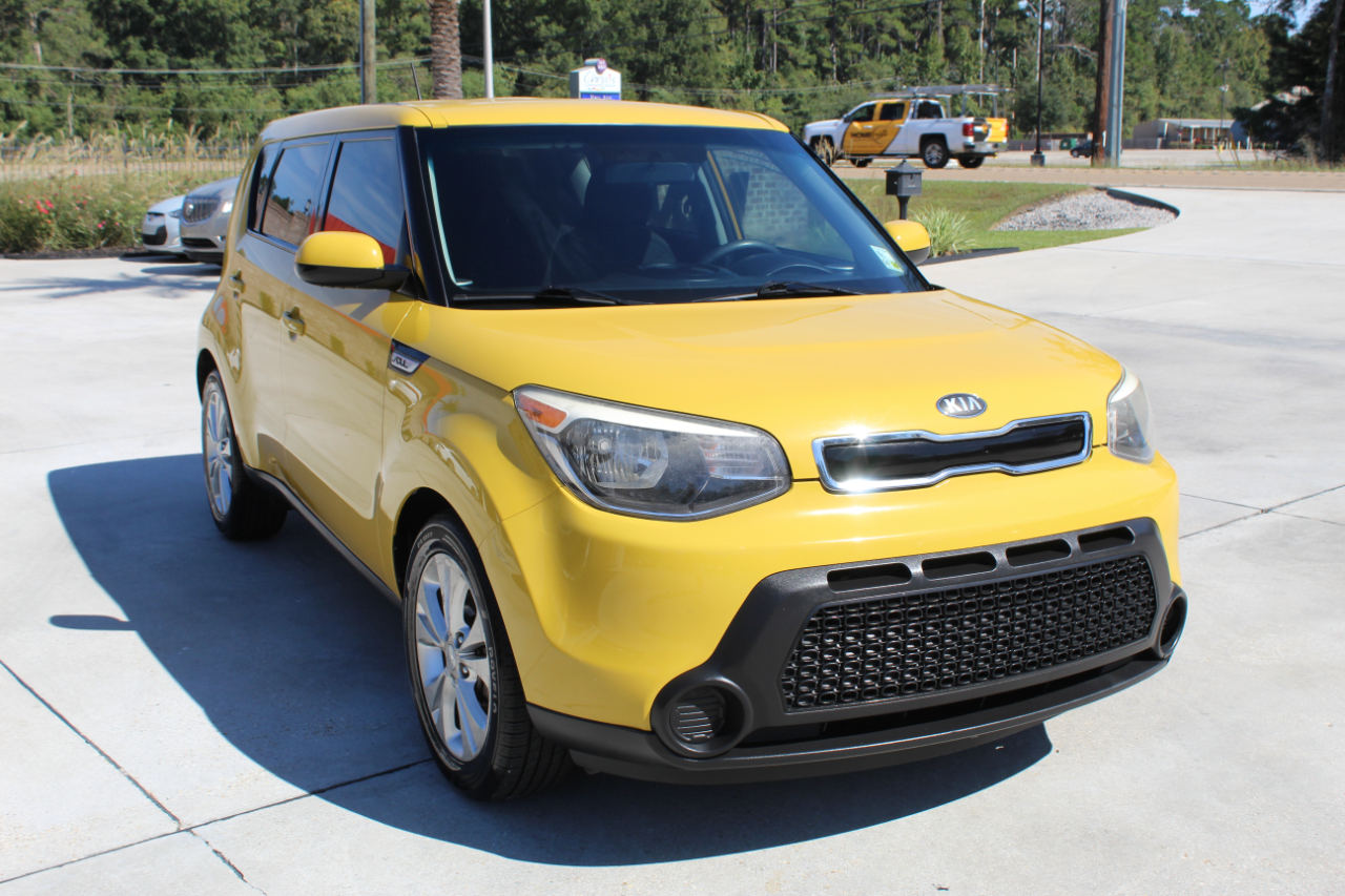 Kia Soul + 2015 Kia Soul + 2015