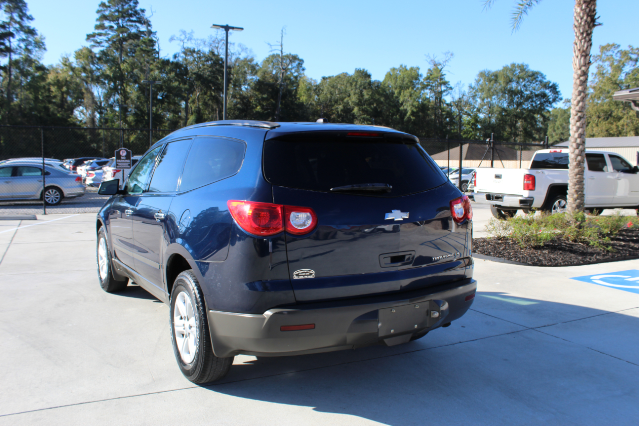 Chevrolet Traverse LS FWD 2012 Chevrolet Traverse LS FWD 2012