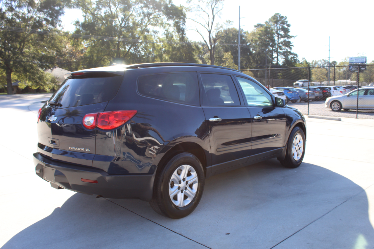 Chevrolet Traverse LS FWD 2012 Chevrolet Traverse LS FWD 2012