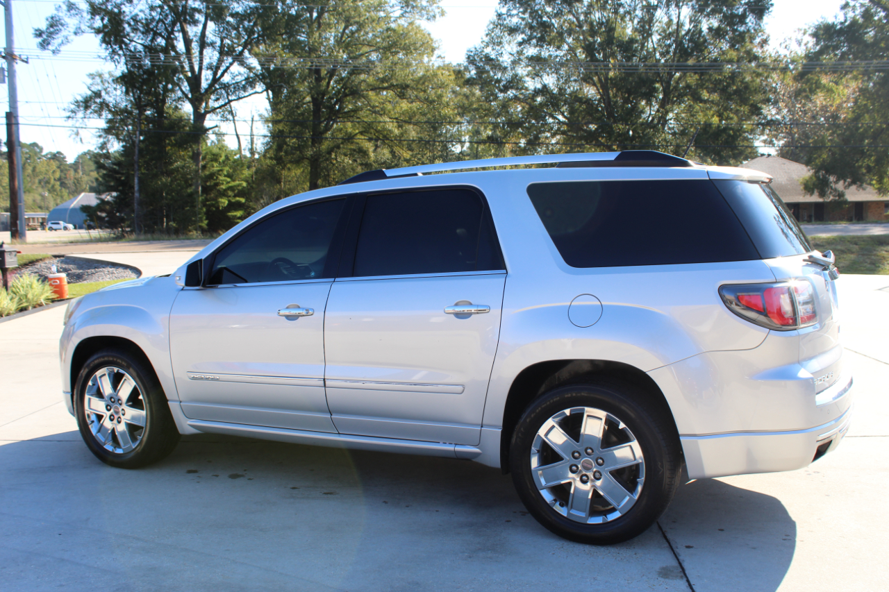 GMC Acadia Denali AWD 2015 GMC Acadia Denali AWD 2015