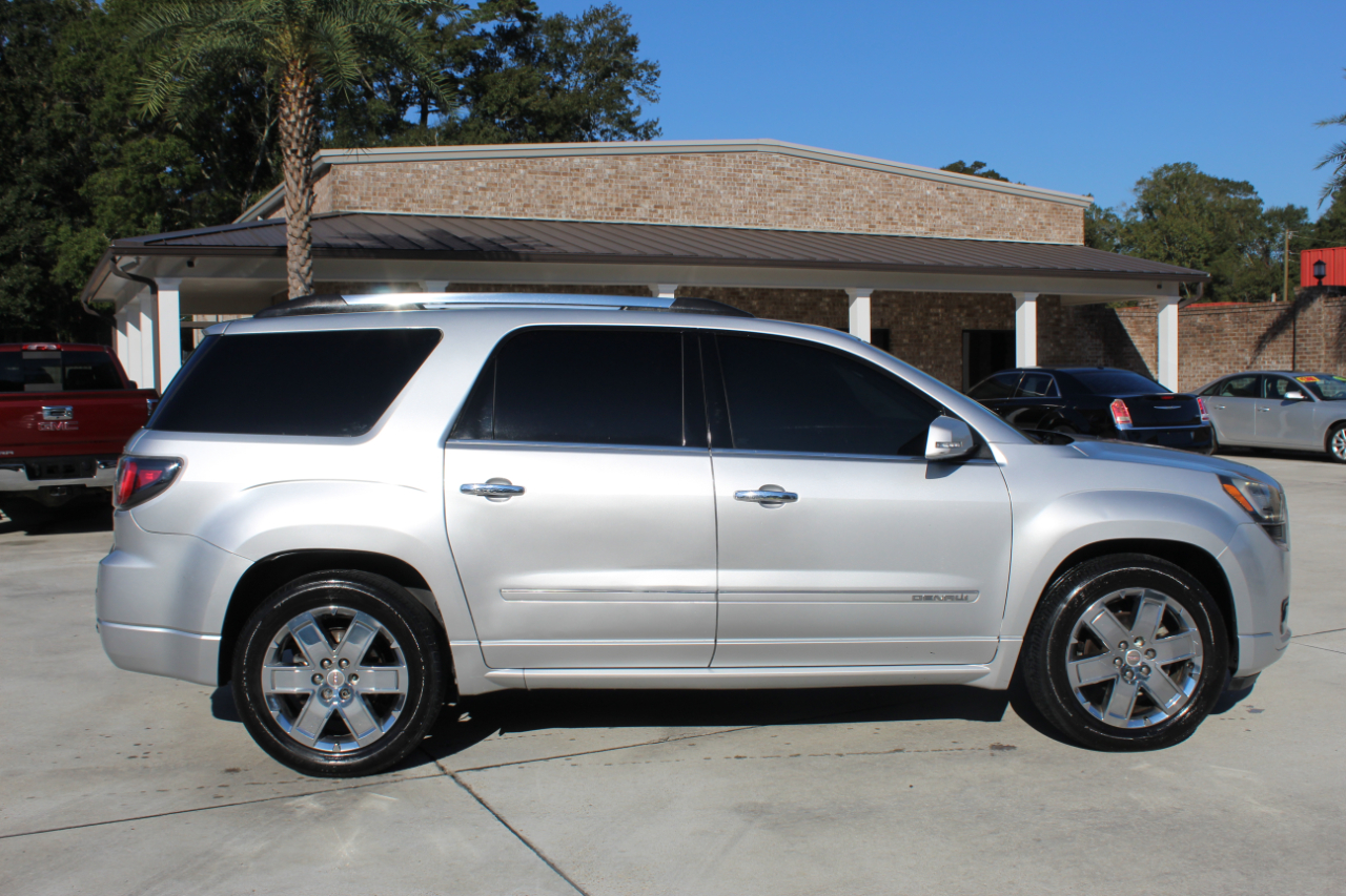 GMC Acadia Denali AWD 2015 GMC Acadia Denali AWD 2015