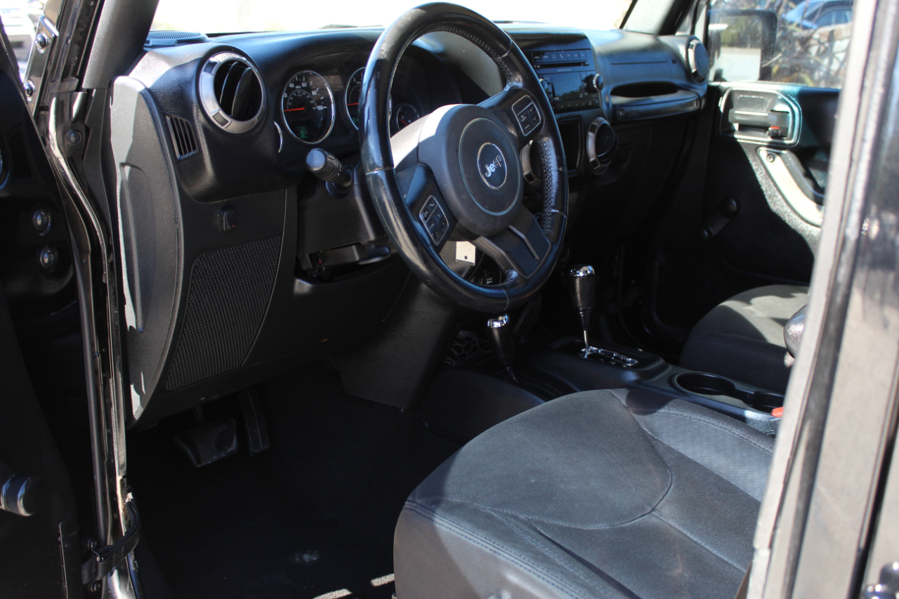 Jeep Wrangler Unlimited Sport 4WD 2016 Jeep Wrangler Unlimited Sport 4WD 2016