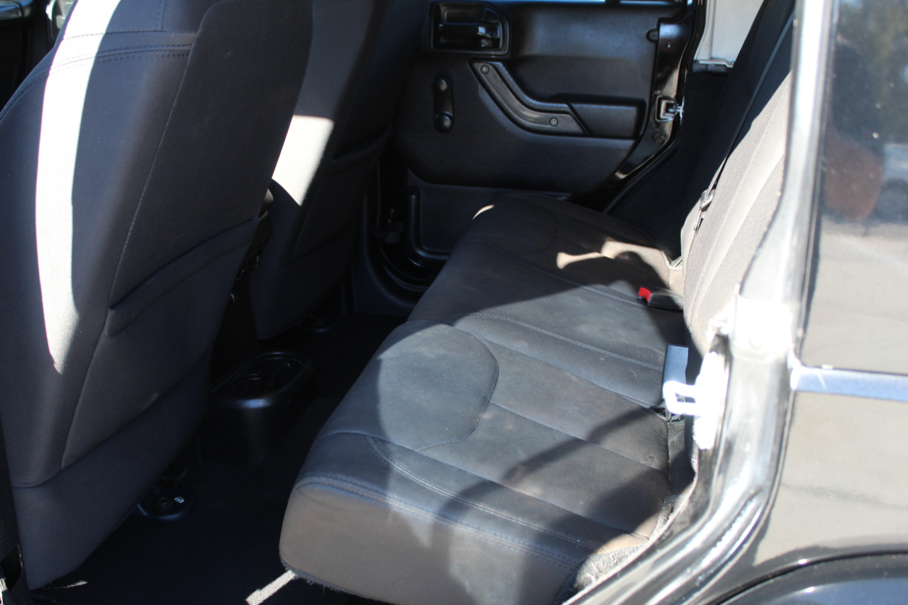 Jeep Wrangler Unlimited Sport 4WD 2016 Jeep Wrangler Unlimited Sport 4WD 2016