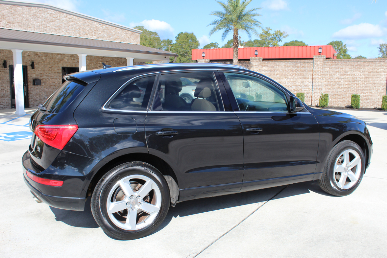 Audi Q5 2.0 quattro Premium 2012 Audi Q5 2.0 quattro Premium 2012