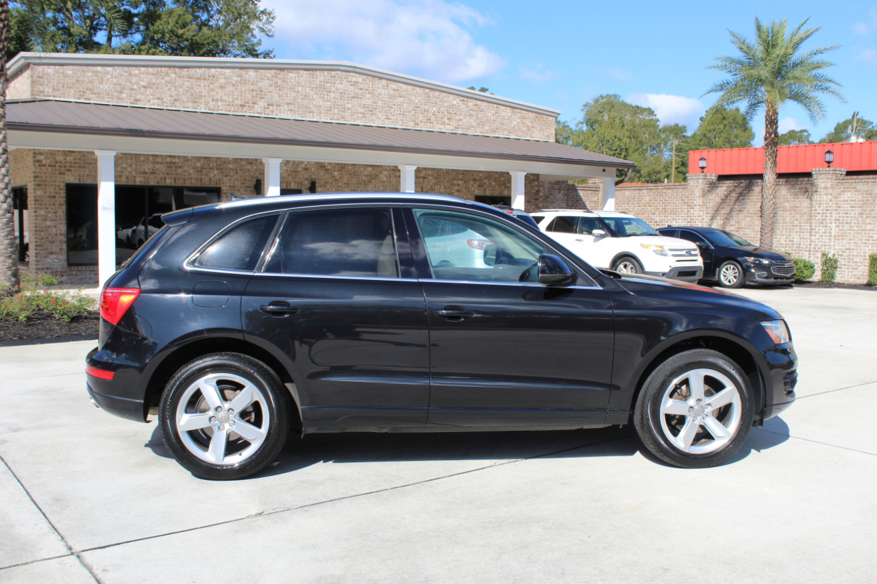 Audi Q5 2.0 quattro Premium 2012 Audi Q5 2.0 quattro Premium 2012