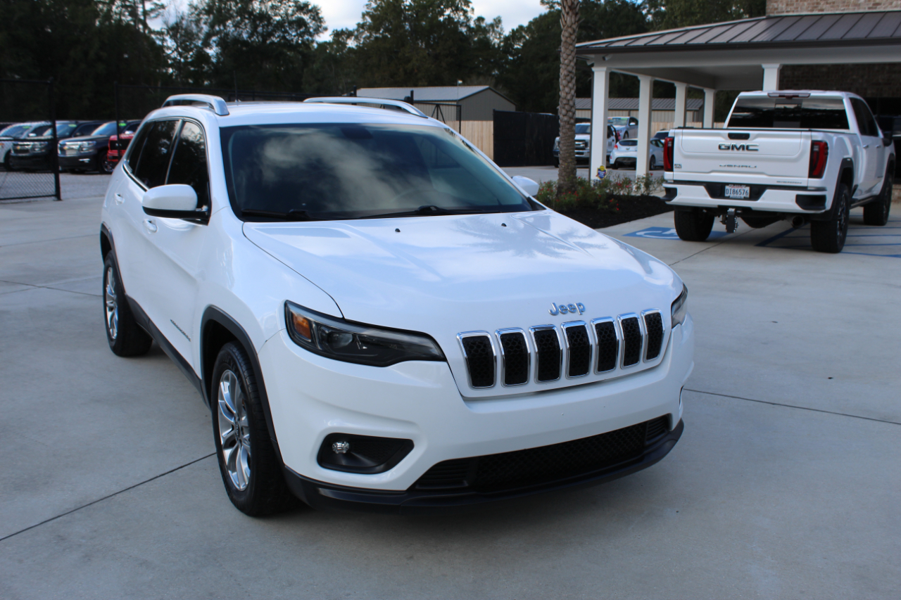 Jeep Cherokee Latitude Plus FWD 2019 Jeep Cherokee Latitude Plus FWD 2019