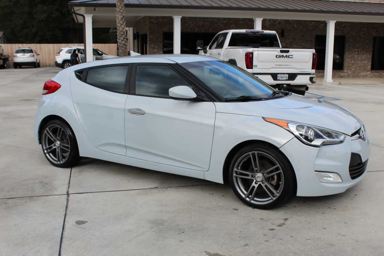 Hyundai Veloster Base 2014 Hyundai Veloster Base 2014