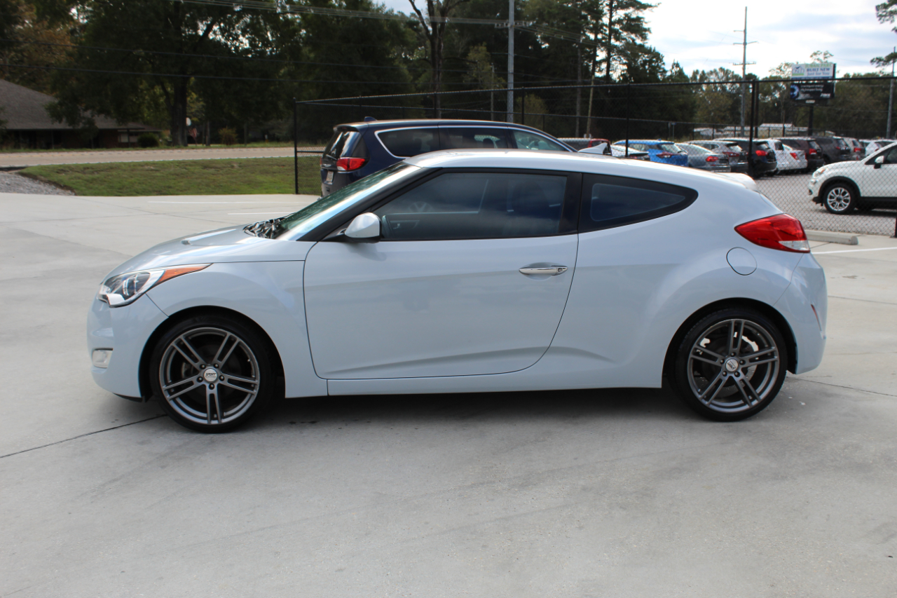 Hyundai Veloster Base 2014 Hyundai Veloster Base 2014