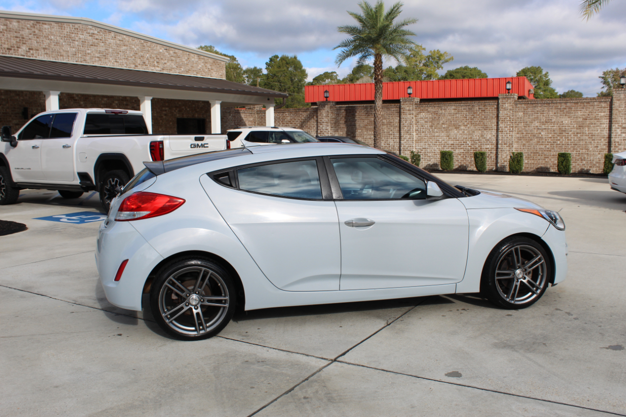 Hyundai Veloster Base 2014 Hyundai Veloster Base 2014