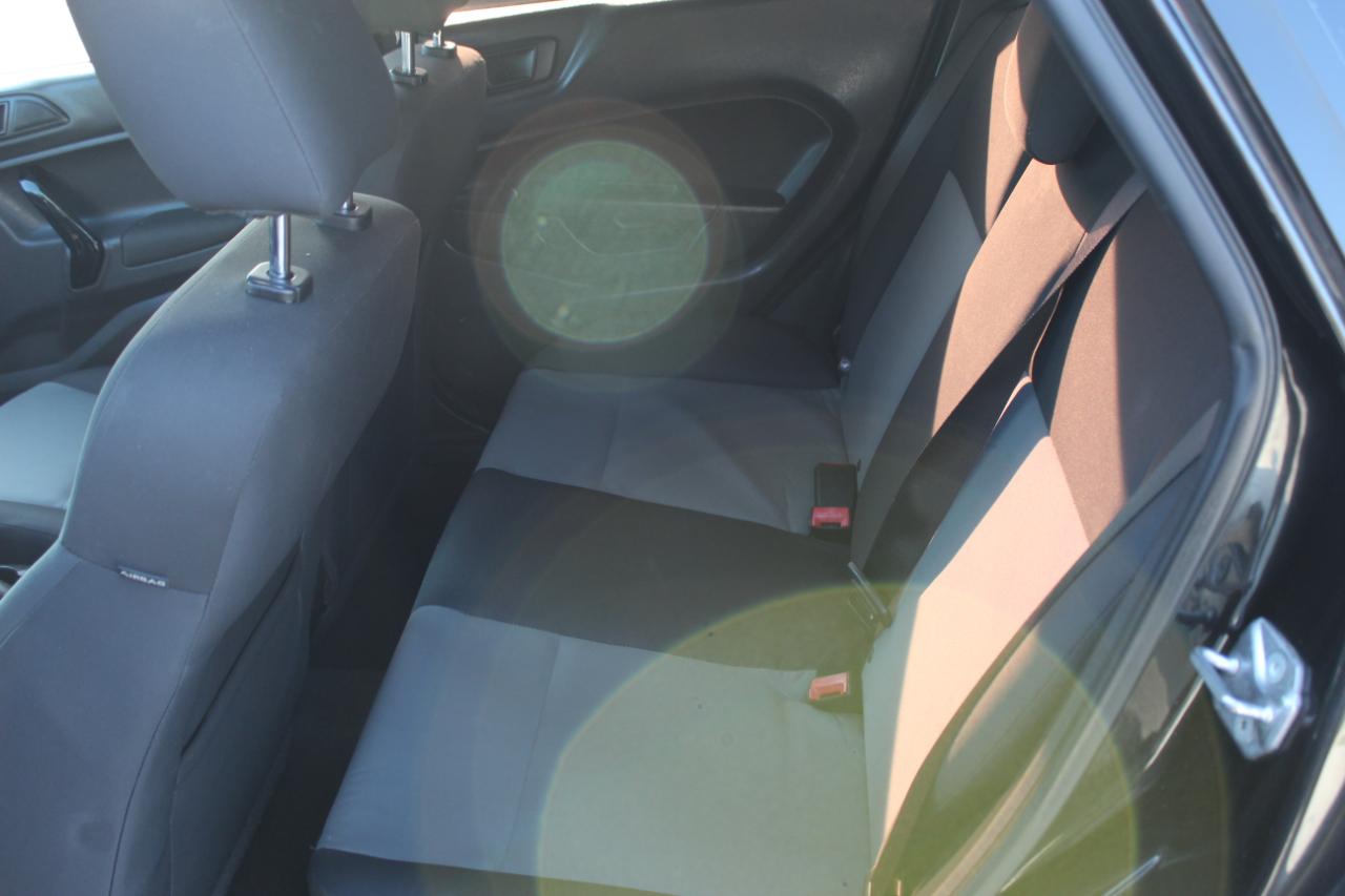 Ford Fiesta S Sedan 2015 Ford Fiesta S Sedan 2015