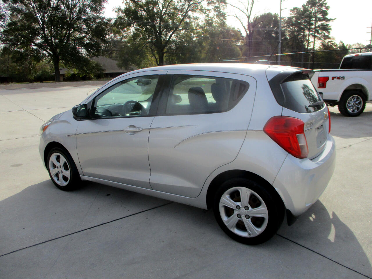 Chevrolet Spark LS CVT 2019