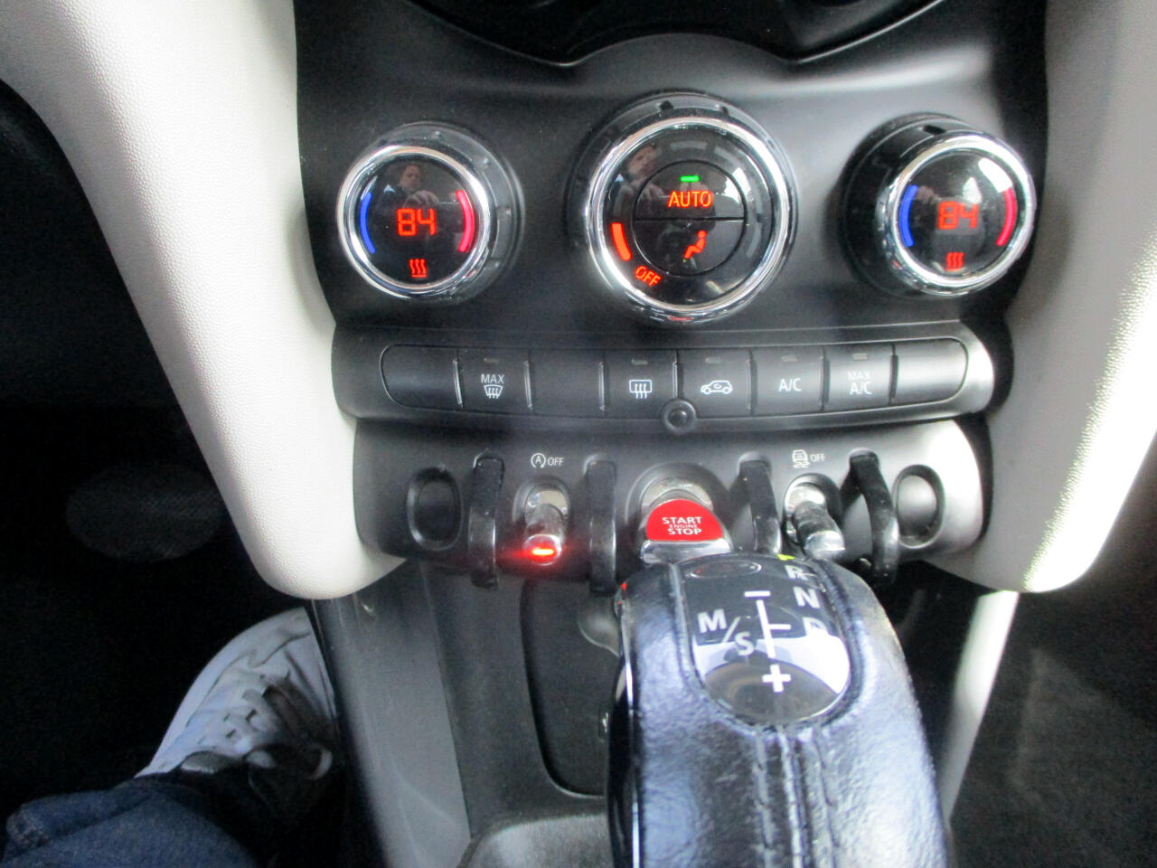 MINI Cooper 4-Door 2017