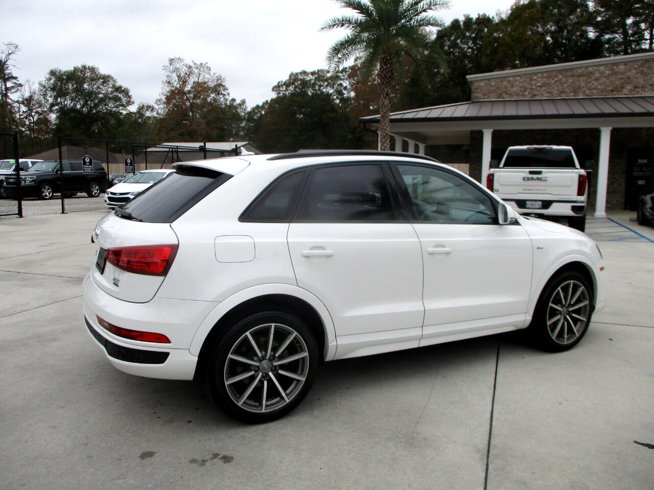 Audi Q3 Premium Plus quattro 2018