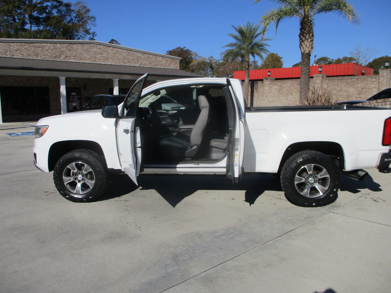 Chevrolet Colorado WT Ext. Cab 2WD 2015