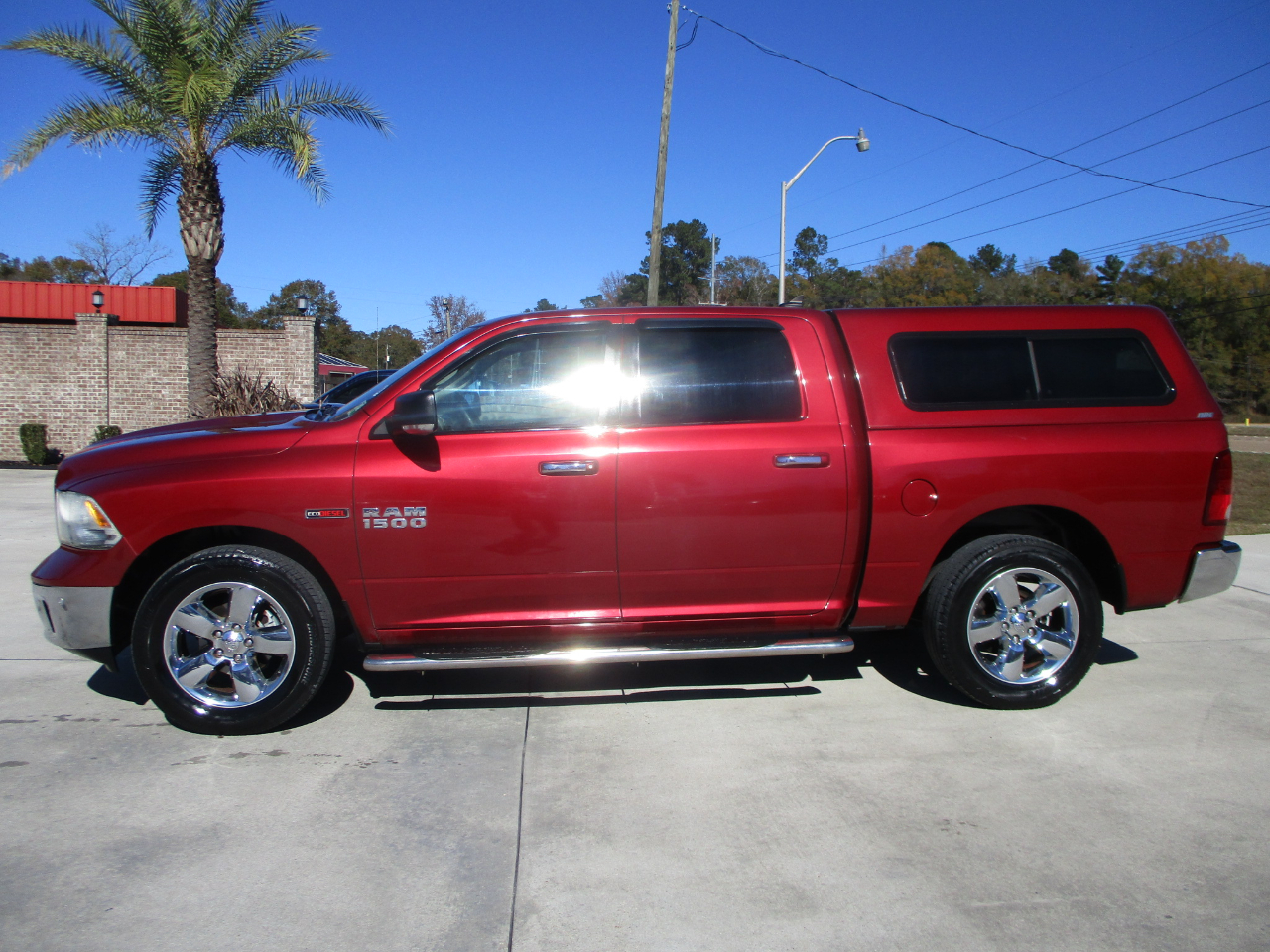 RAM 1500 Big Horn 4x2 Crew Cab 5'7" Box 2015