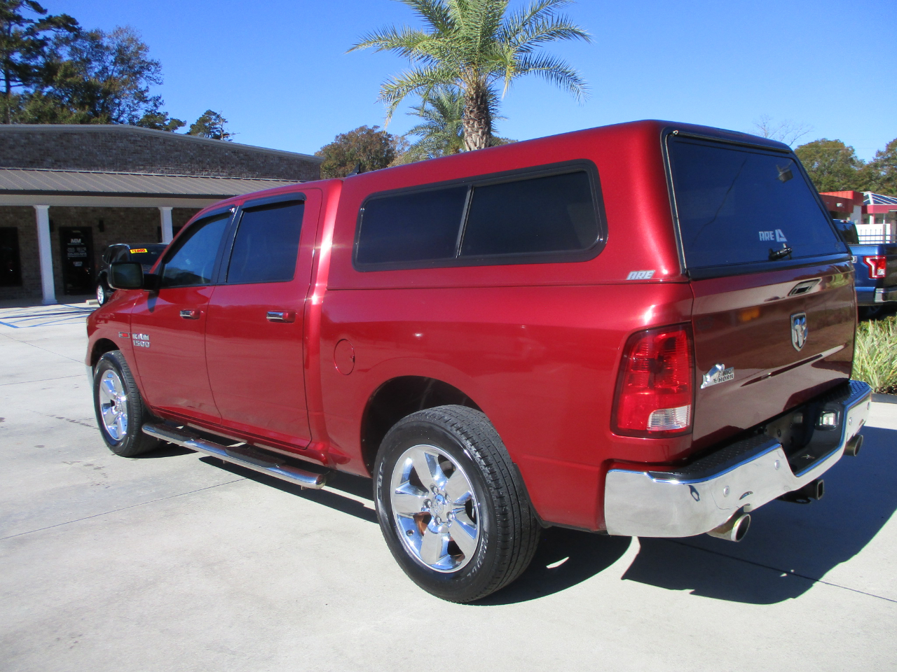 RAM 1500 Big Horn 4x2 Crew Cab 5'7" Box 2015