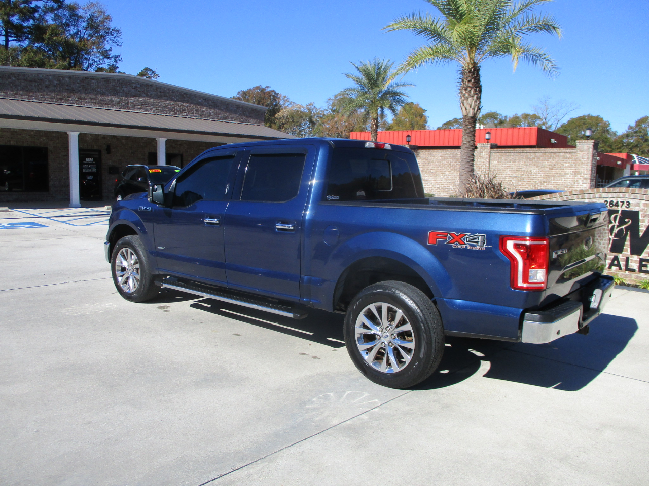 Ford F-150 XLT SuperCrew 5.5-ft. Bed 4WD 2016