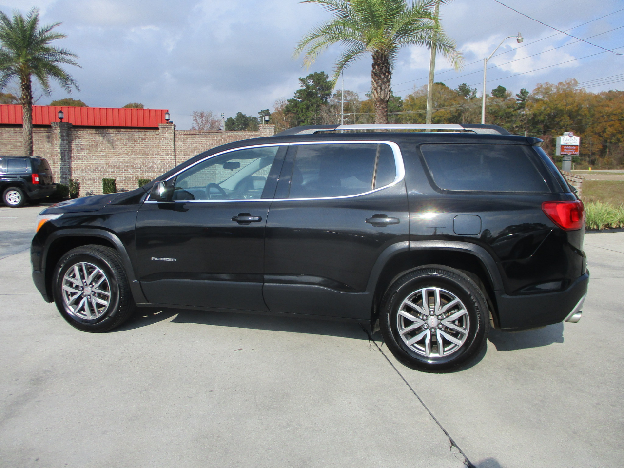 GMC Acadia SLE-2 FWD 2019