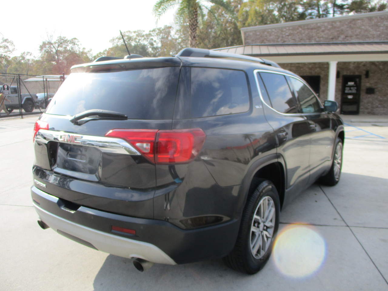 GMC Acadia SLE-2 FWD 2019