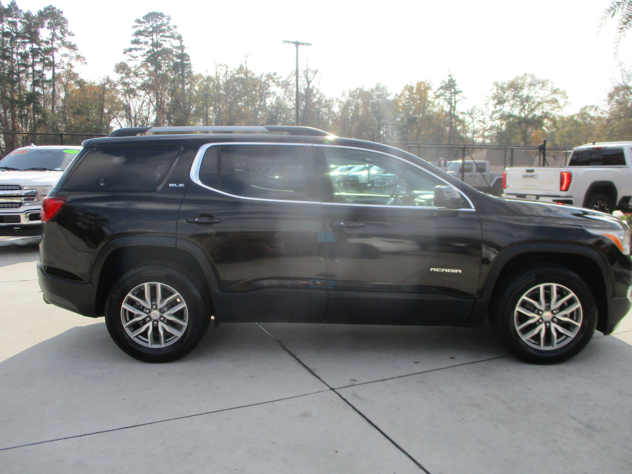 GMC Acadia SLE-2 FWD 2019