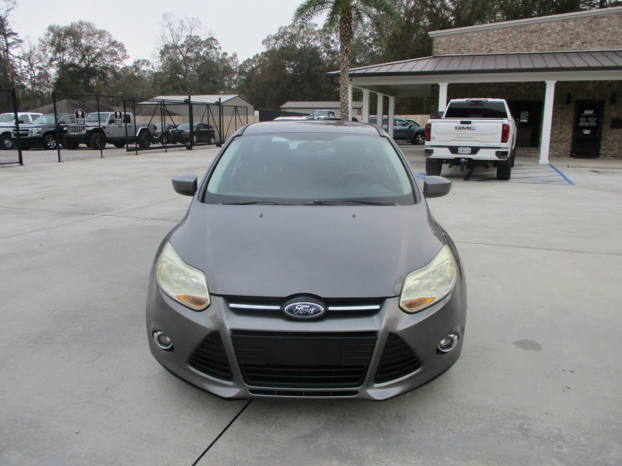 Ford Focus SE 2012