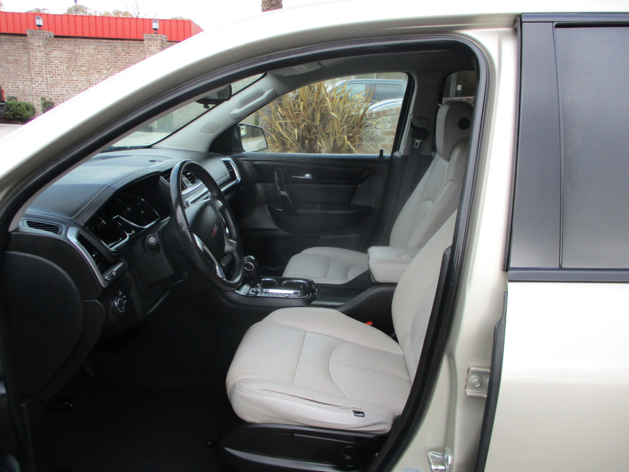 GMC Acadia SLE-1 FWD 2015