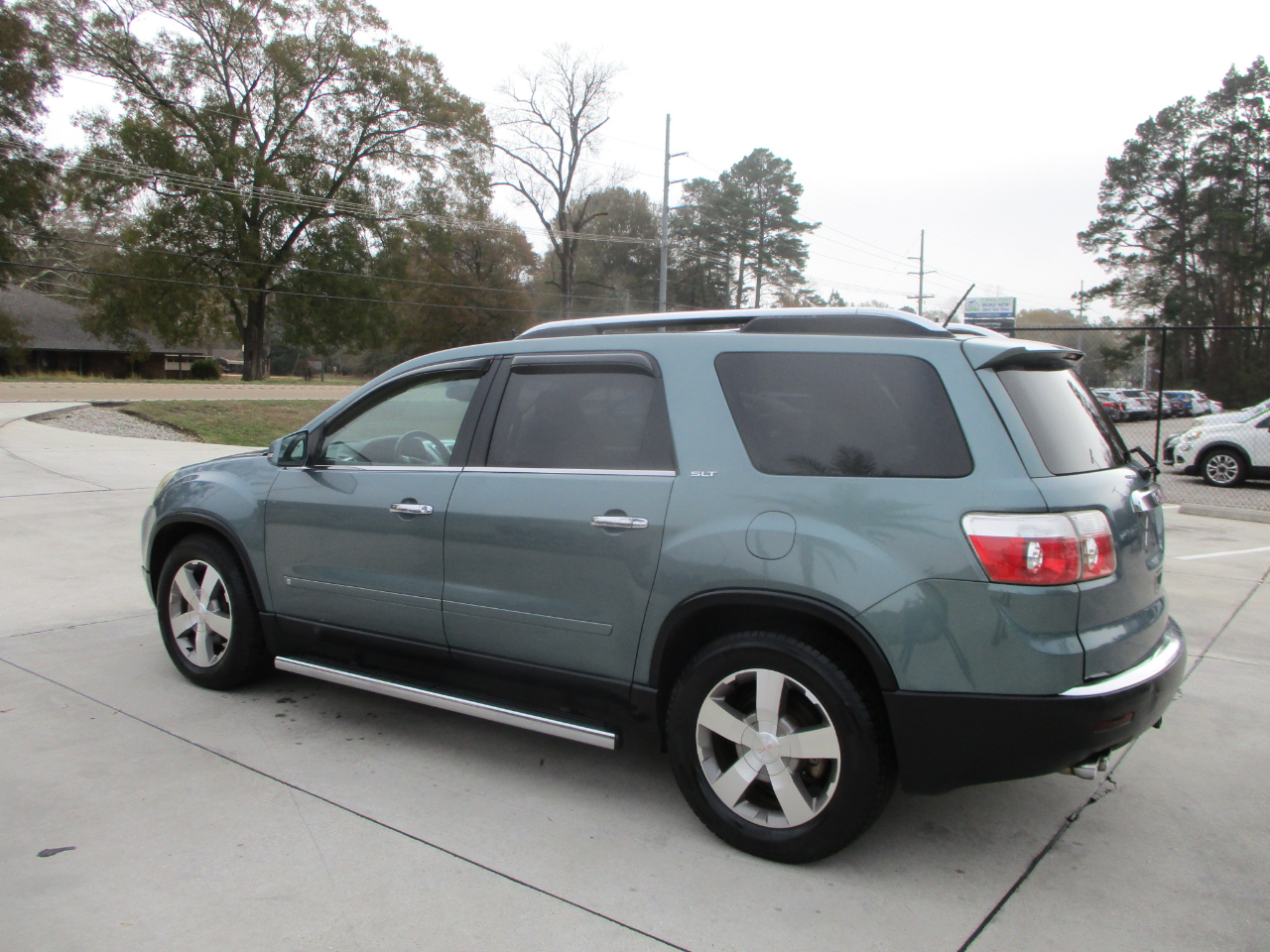 GMC Acadia SLT-1 FWD 2009