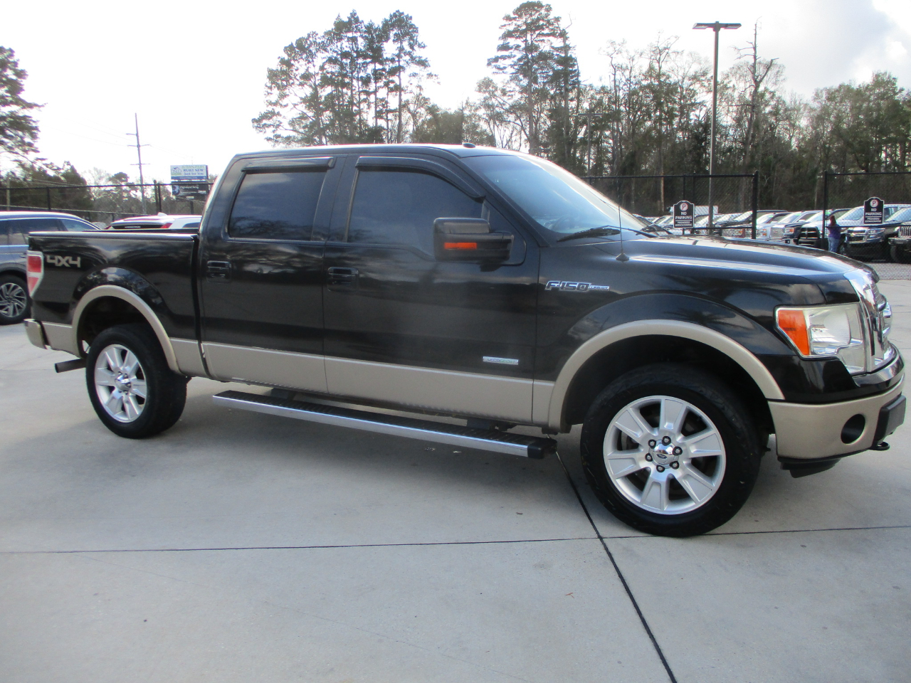 Ford F-150 Lariat SuperCrew 5.5-ft. Bed 4WD 2012