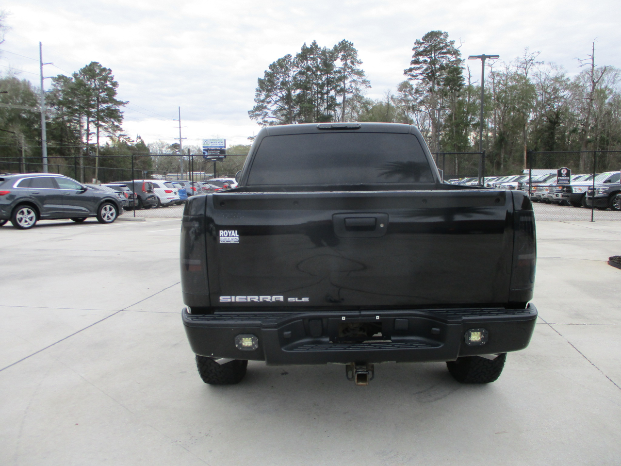 GMC Sierra 1500 SLE Crew Cab 2WD 2010