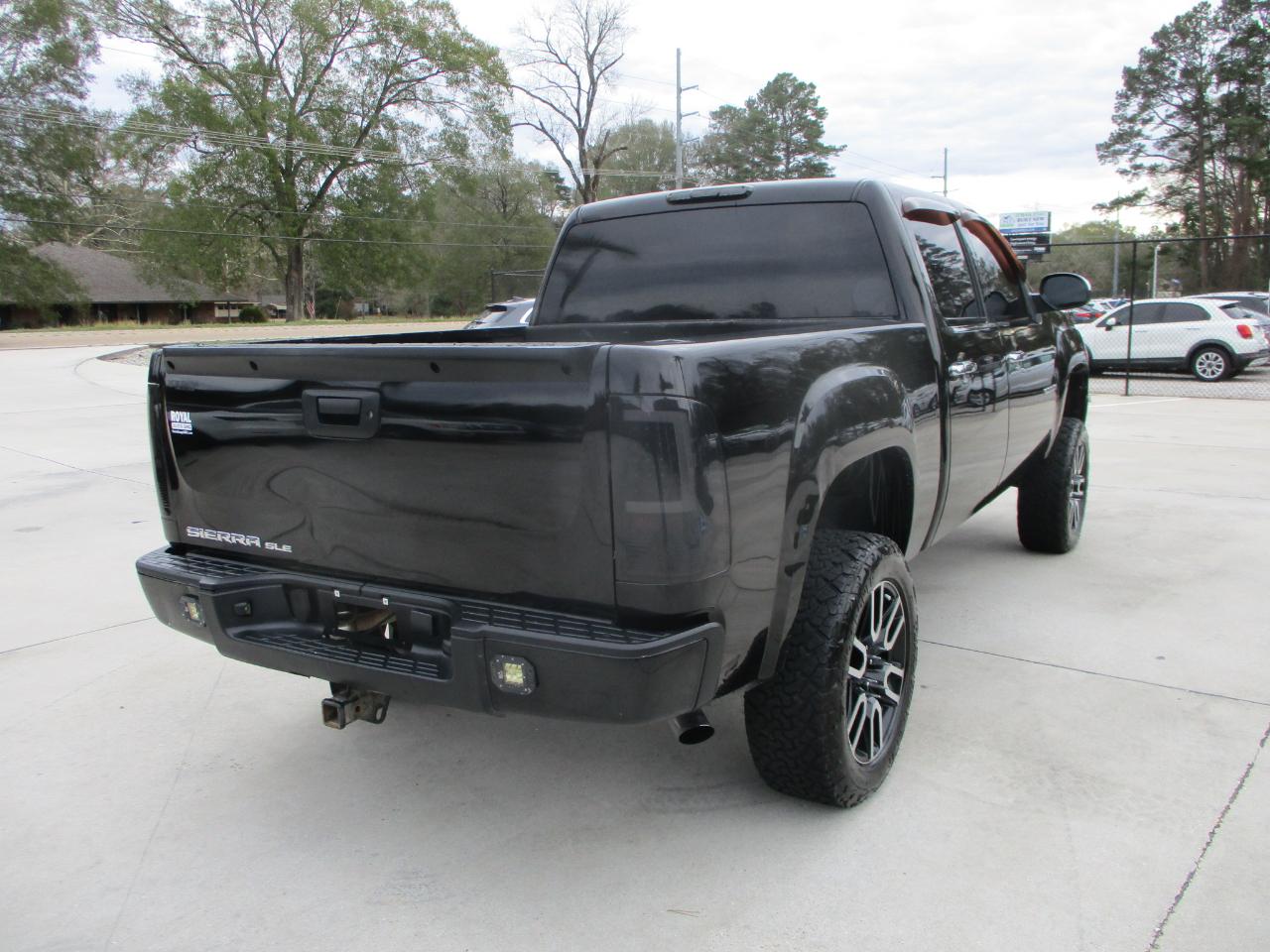 GMC Sierra 1500 SLE Crew Cab 2WD 2010