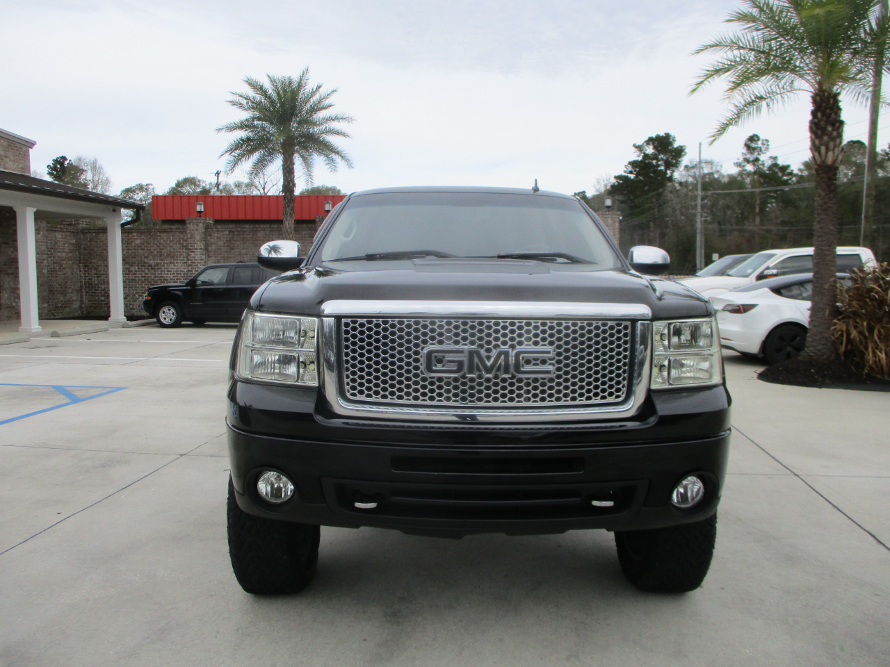 GMC Sierra 1500 SLE Crew Cab 2WD 2010