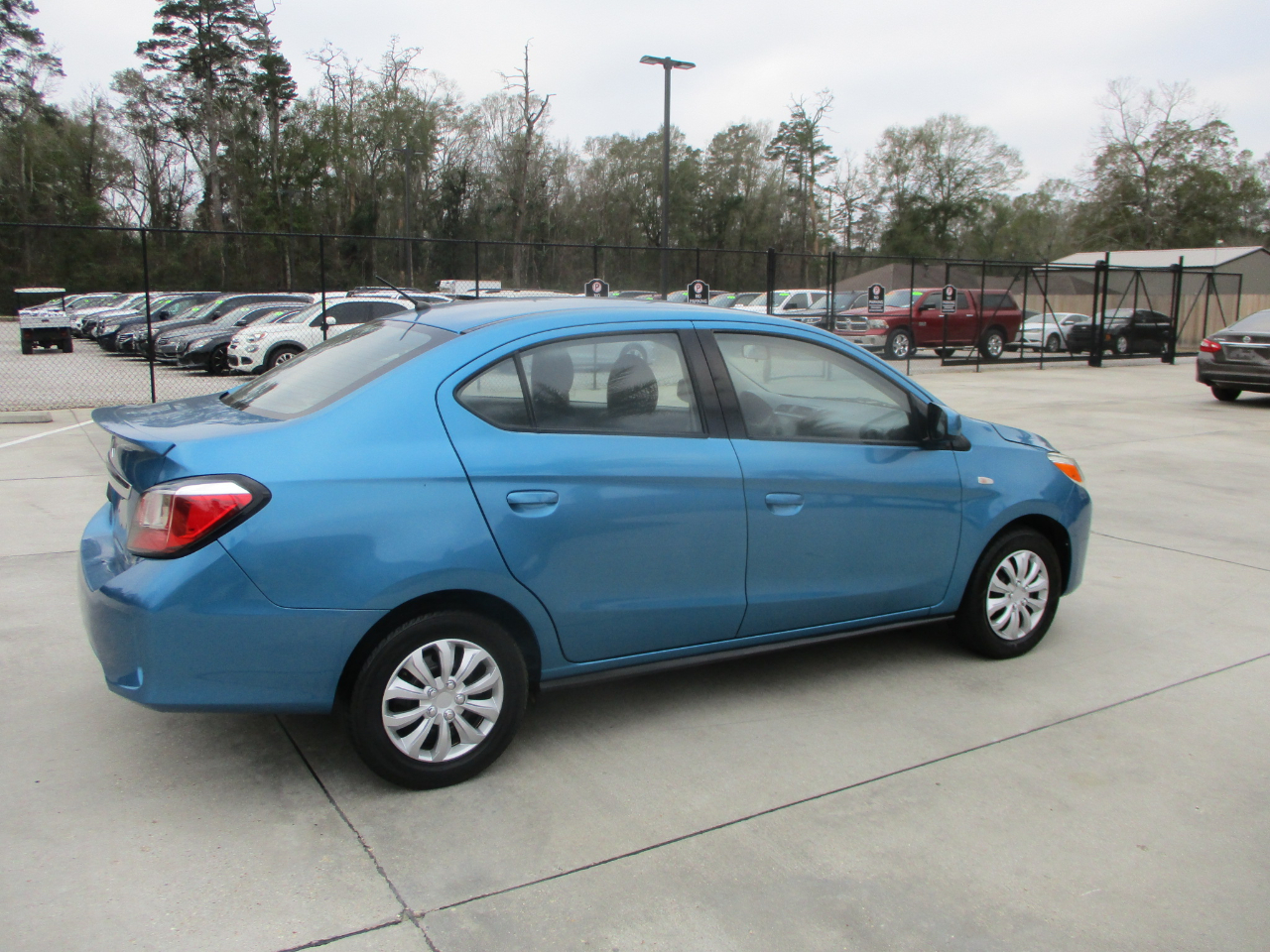 Mitsubishi Mirage G4 ES 6M 2022