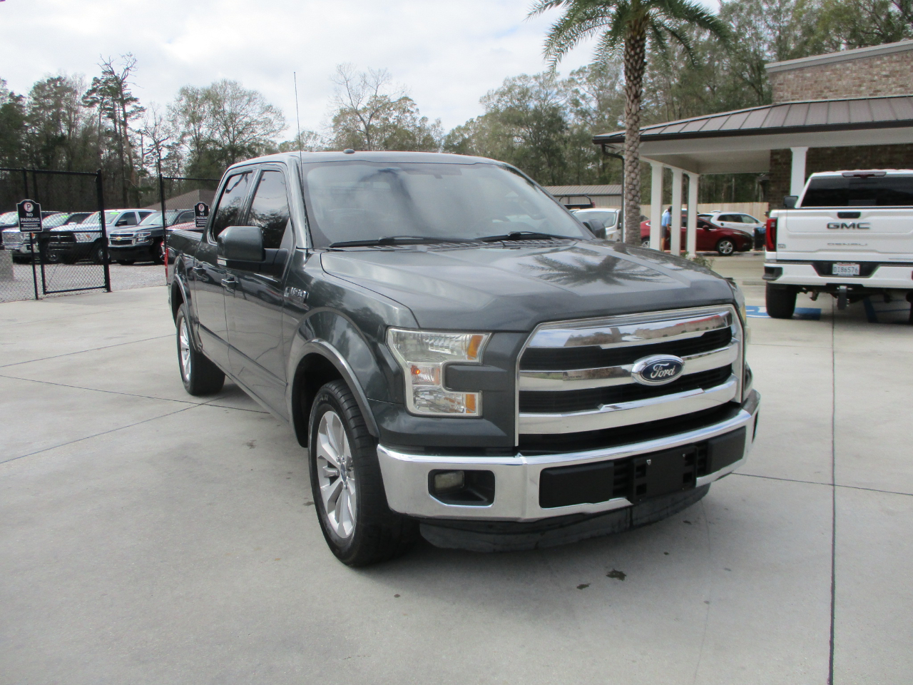 Ford F-150 Lariat SuperCrew 5.5-ft. Bed 2WD 2015