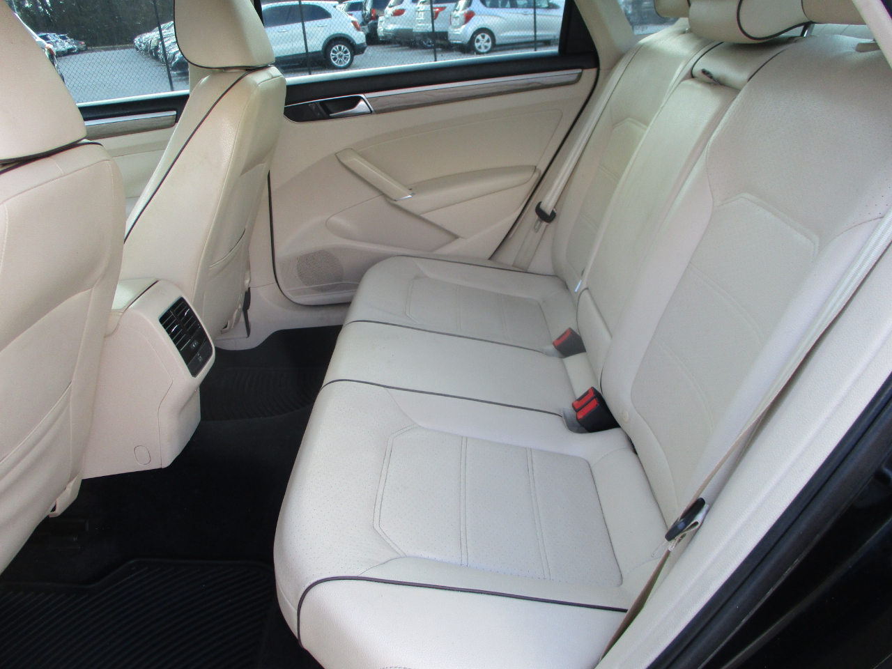 Volkswagen Passat SE 6A 2016