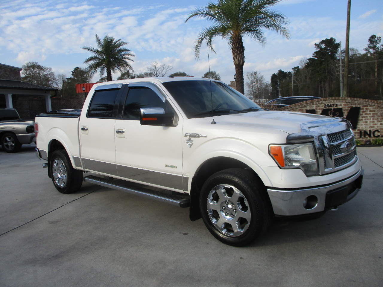 Ford F-150 Lariat SuperCrew 5.5-ft. Bed 4WD 2011