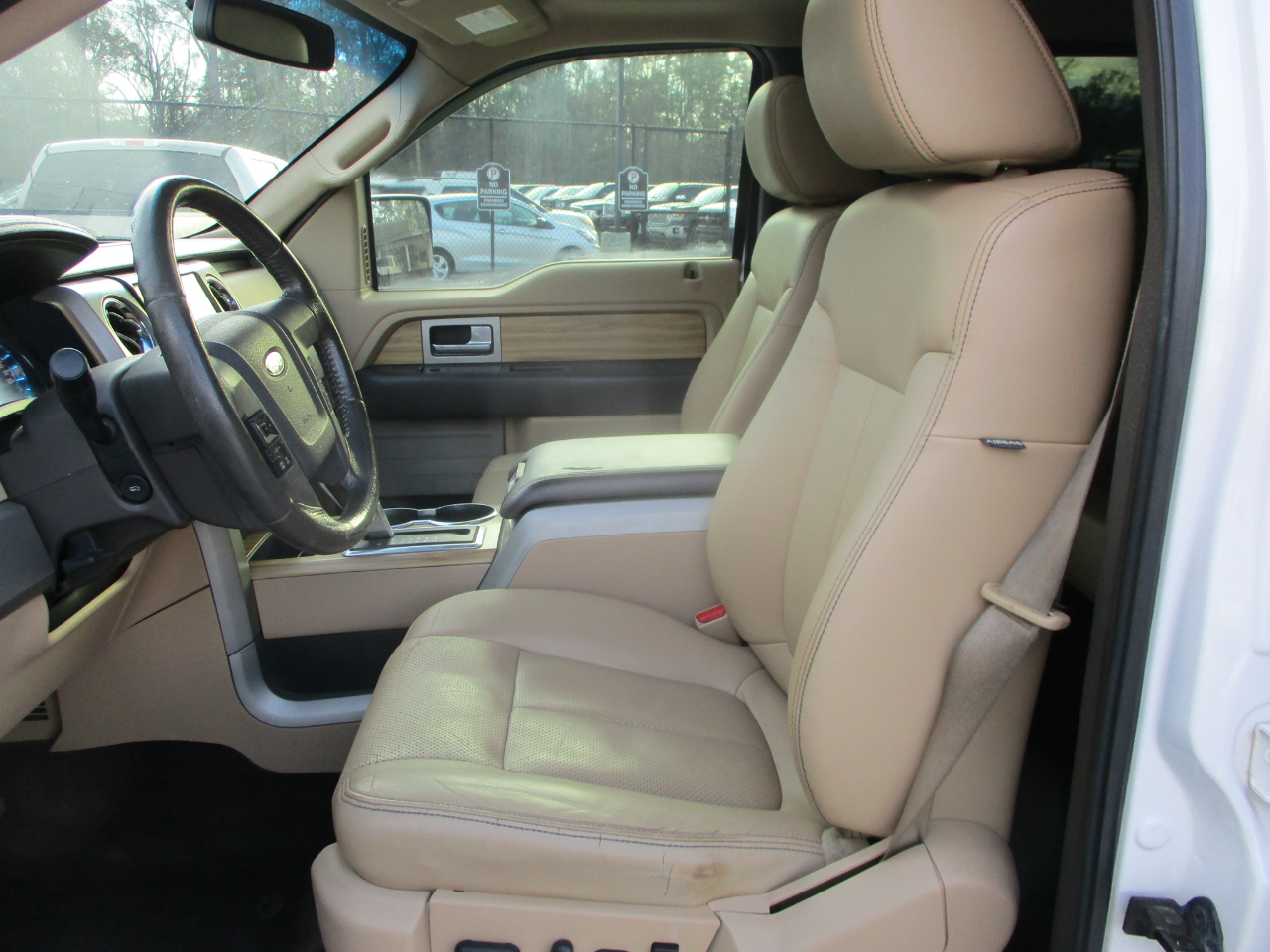 Ford F-150 Lariat SuperCrew 5.5-ft. Bed 4WD 2011