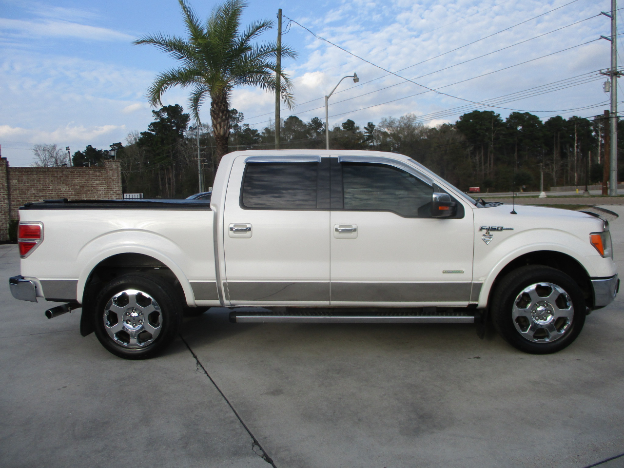 Ford F-150 Lariat SuperCrew 5.5-ft. Bed 4WD 2011