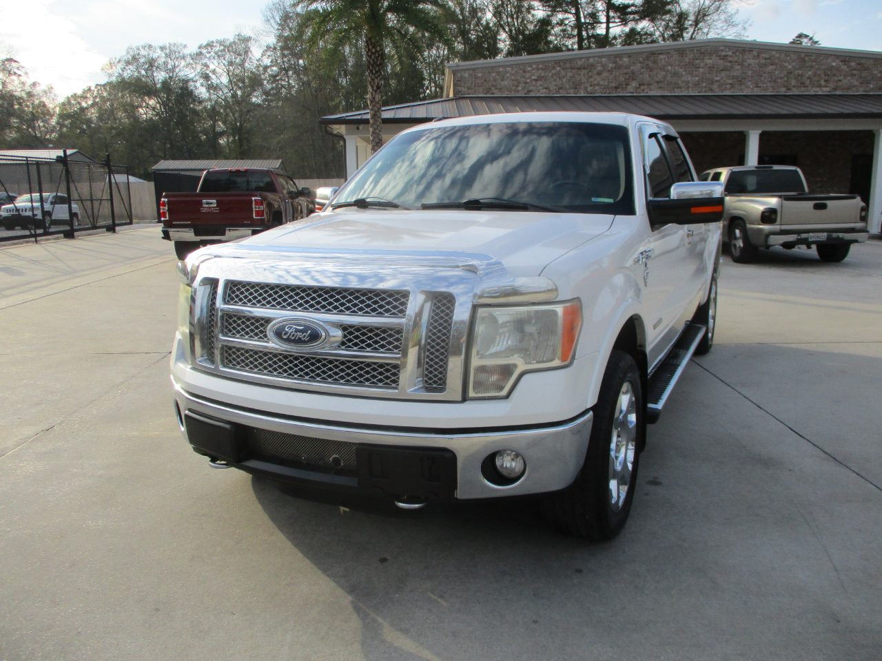 Ford F-150 Lariat SuperCrew 5.5-ft. Bed 4WD 2011